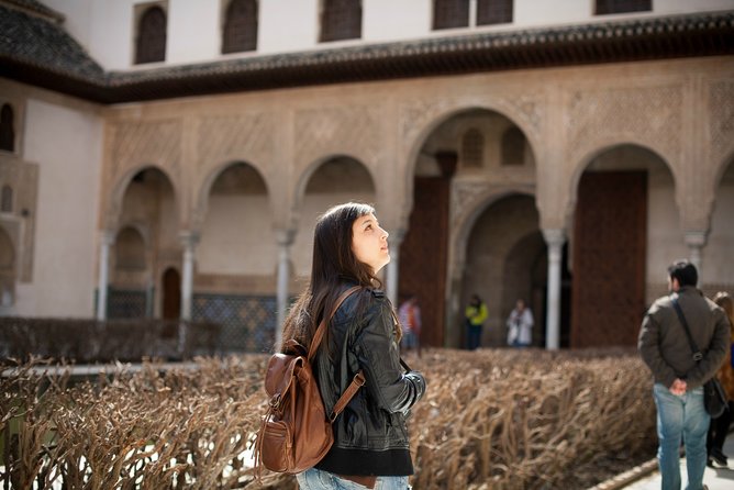 Skip-the-Line: Alhambra Tour and Granada Hammam - Alhambra and Granada Hammam Overview