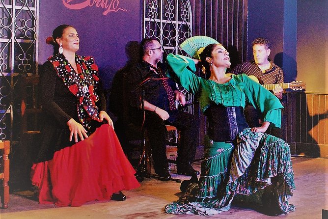 Skip the Line: Flamenco Show With Dinner and Workshop in Madrid Ticket - Dining Experience