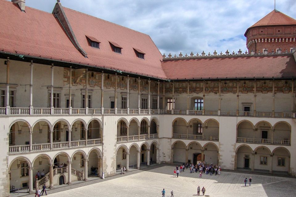 Skip-the-Line Wawel Castle Chambers Private Tour - Experience Highlights