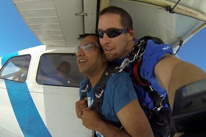 Skydive Yarra Valley 15000ft Tandem Skydive - Logistics and Meeting Point