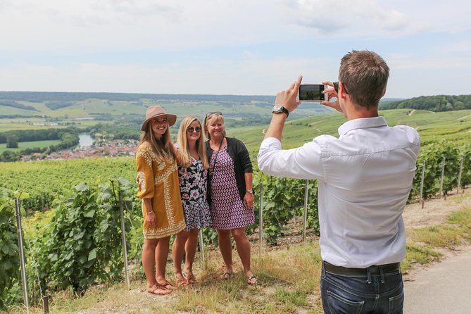 Small Group - Full Day Champagne Tour 3 Small Champagne Growers - Booking Information