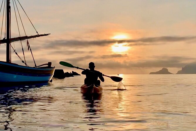 Small Group Sunrise Kayak Tour With Snorkeling and Coffee - Duration and Activities