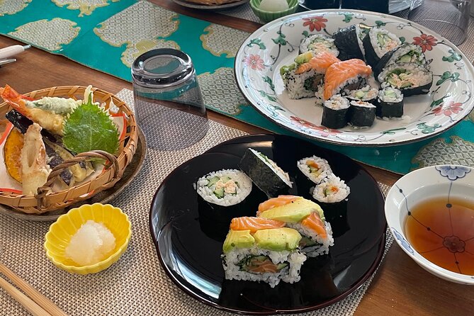 Small Group Sushi Roll and Tempura Cooking Class in Nakano - Cooking Class Expectations