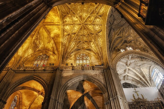 Small-Group Tour of Seville Cathedral & Giralda Tower - Giralda Tower Visit