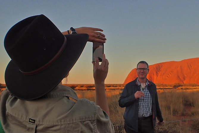 Small Group Uluru Sunset Viewing Tour - Inclusions and Amenities