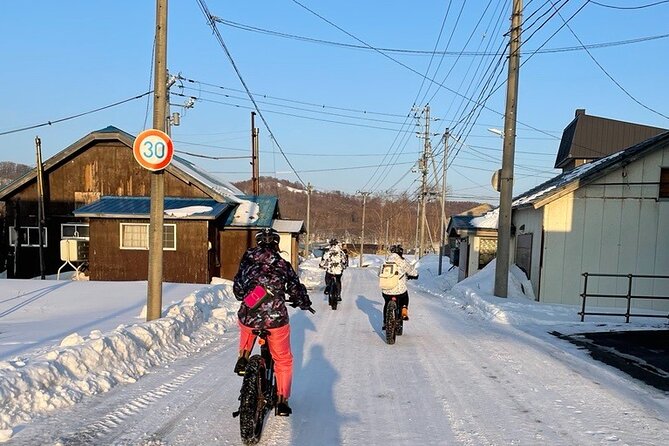 Snow on FAT BIKE - Guided Private Tour in Shinshinotsu - Gear Provided