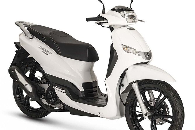 Sorrento Scooter Rental With Helmet and Unlimited Kilometers - The Freedom of Unlimited Kilometers