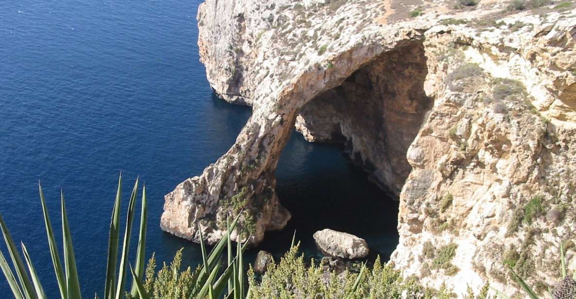 Southern Malta Tour - Blue Grotto, Hagar Qim & Marsaxlokk - Tour Experience