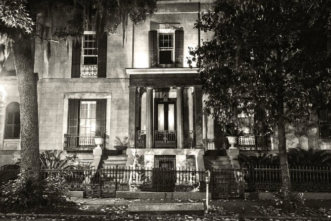 Spirits and Scoundrels Adults Only Savannah Ghost Tour 10pm - Customer Reviews