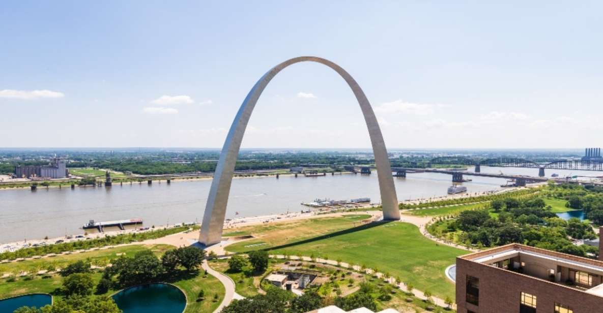 St. Louis: Guided Tour With Boat Cruise and Helicopter Ride - Activity Details