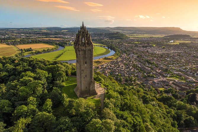 Stirling, Highlands & Distillery in Spanish - Cultural Highlights in Spanish