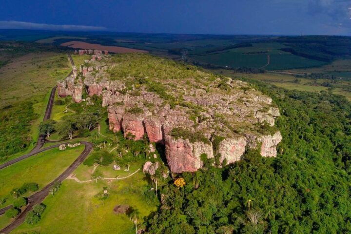 Stone and Nature: Vila Velha and Buraco Do Padre, Paraná - Highlights of Vila Velha