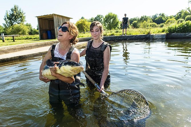 Sturgeon Fish-Farm Visit and Caviar Master Class Tasting in Neuvic - Logistics