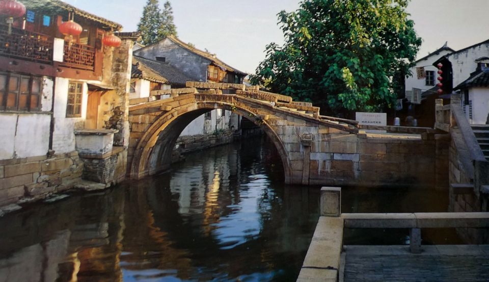 Su Zhou and Zhou Zhuang Water Village Day Tour - Booking Details