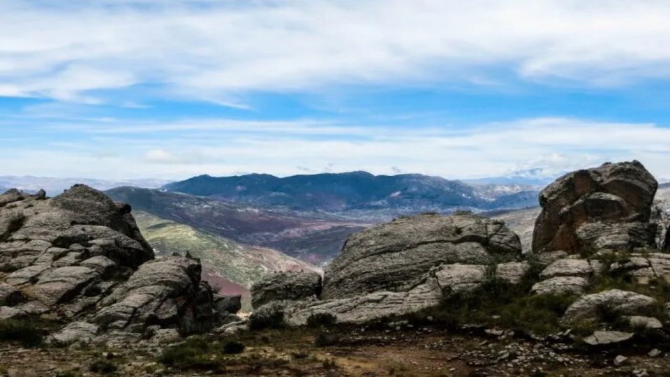 Sucre: 3 Days Trek in Inca Trails and the Crater De Maragua - Discovering Maragua Crater Region