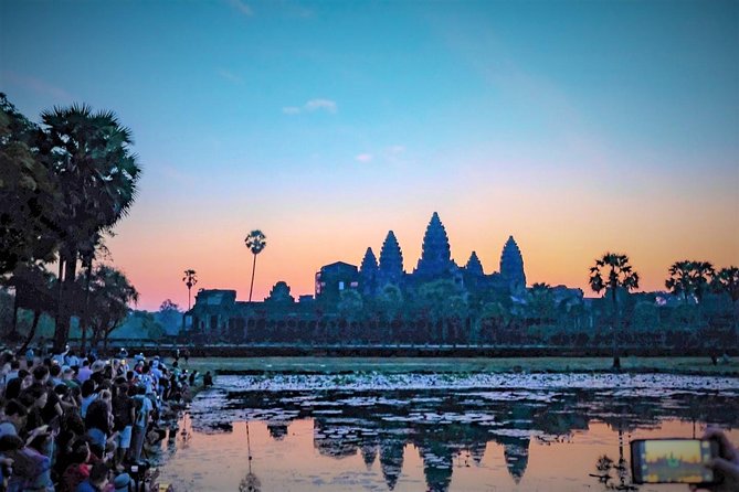Sunrise Small-Group Tour of Angkor Wat From Siem Reap - Tour Options