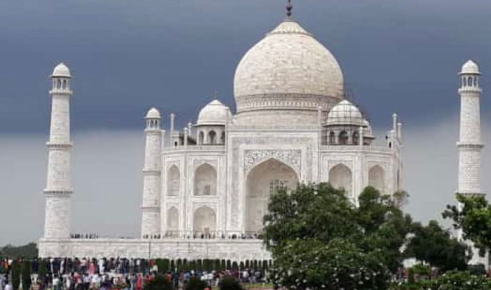 Sunrise Taj Mahal Tour From Delhi by Car - Multilingual Support and Pickup Service