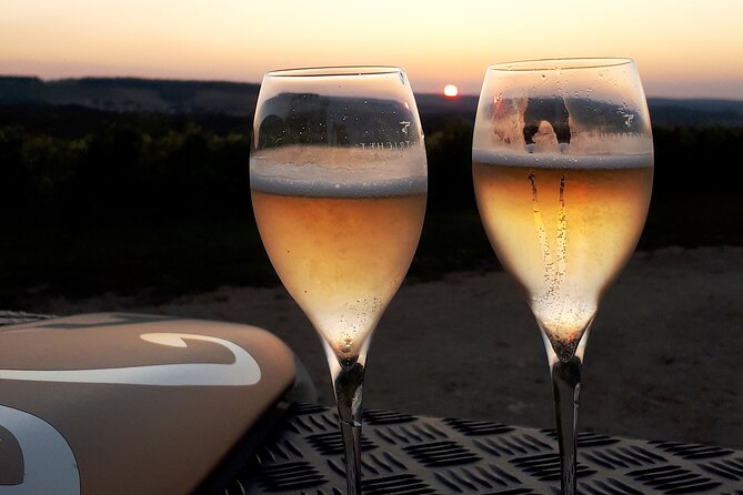 Sunset and Champagne Tasting in the Vineyard - Meeting and Pickup Details