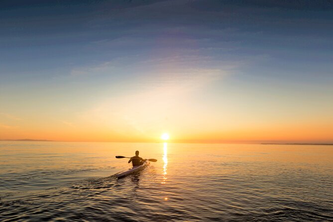 Sunset Kayaking Adventure in Roundstone Bay. Guided - Kayaking Route and Highlights