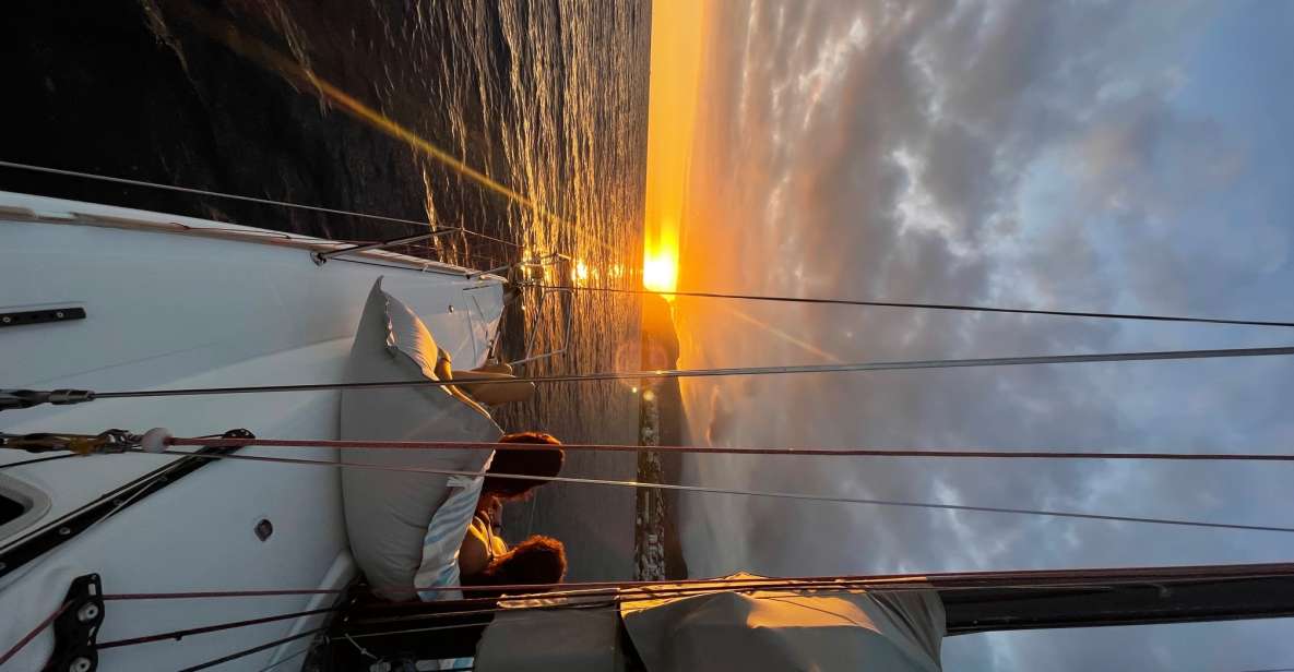Sunset on a Sailing Boat - Experience