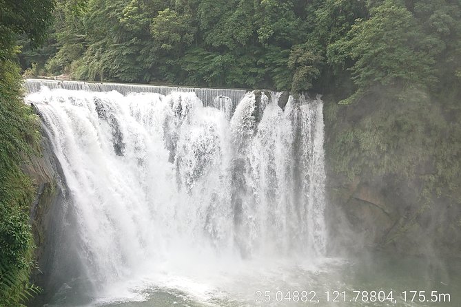Taipei and Suburbs Two-Day Private Tour Guide With Transport - Tour Details and Inclusions