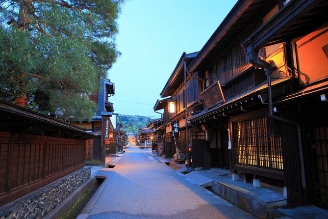 Takayama Half-Day Private Tour With Government Licensed Guide - Meeting and Transportation Details