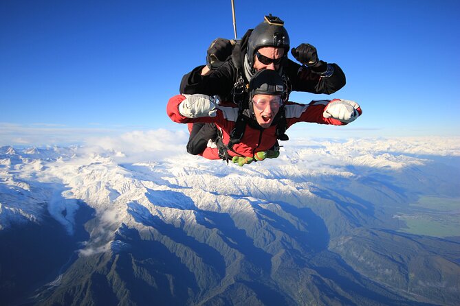 Tandem Skydive 13,000ft From Franz Josef - Boarding the Aircraft