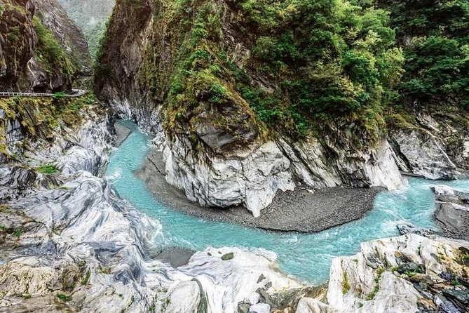 Taroko From Taipei In A Day by Train - Lunch Options and Local Cuisine