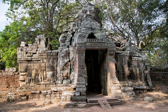 Temple Trails of Angkor - Bayon Temple: Serene Smiling Faces