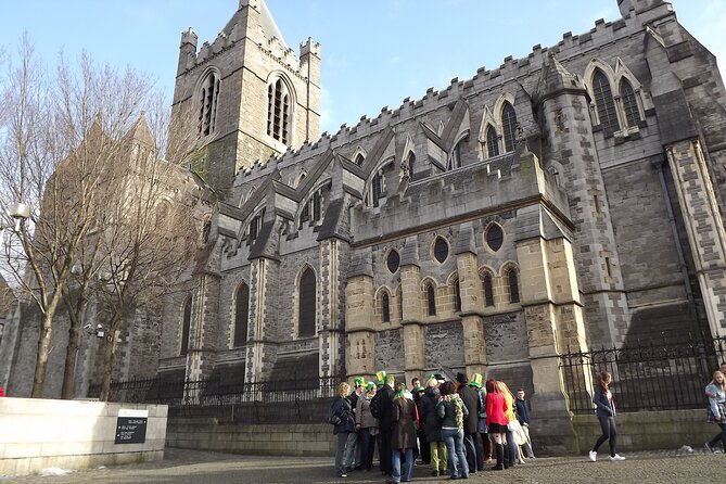 The Best of Dublin - Highlights and Hidden Corners - Vibrant Temple Bar District Exploration