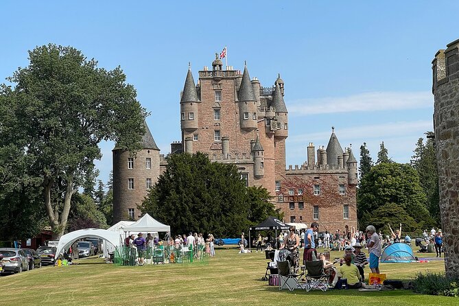 The Crown Tour of the Royal Castles of Scotland Day Tours - Tour Inclusions and Exclusions