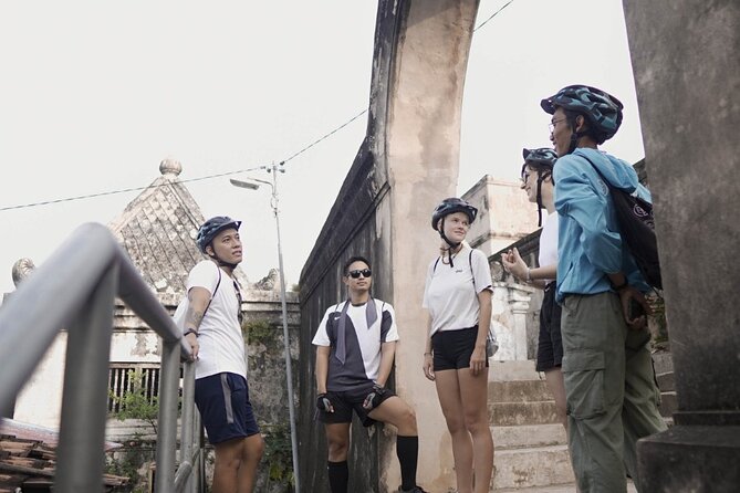 The Hidden Gems Jogja Cycling Tour - Local Cultural Experiences