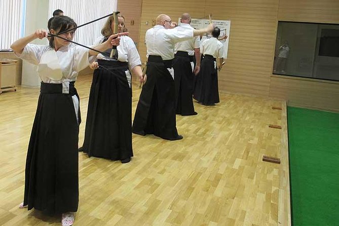 The Only Genuine Japanese Archery (Kyudo) Experience in Tokyo - Wear Authentic Kyudo Uniform