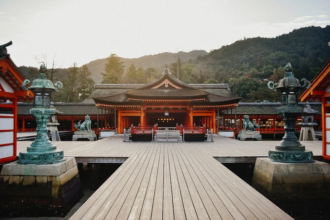 The Peace Memorial to Miyajima : Icons of Peace and Beauty - Architectural Beauty of the Structure