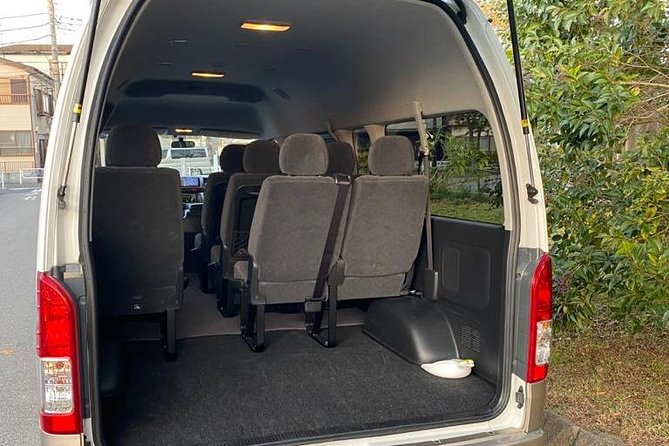 Tokyo Private Transfer for Yokohama Port - Toyota HIACE 9 Seats - Inclusions and Amenities