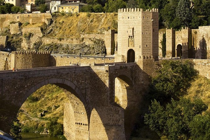 Toledo Half-Day Tour With St Tome Church & Synagoge From Madrid - Inclusions and Amenities