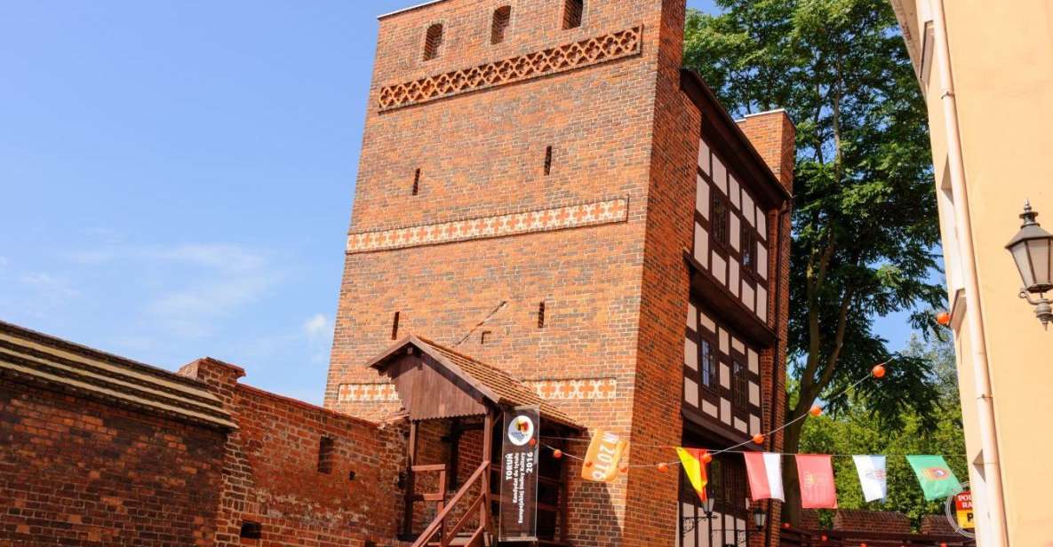 Torun Living Museum of Gingerbread and Old Town Private Walk - Experience Highlights