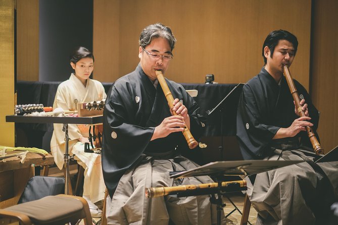 Traditional Japanese Music ZAKURO SHOW in Tokyo - Music and Performers