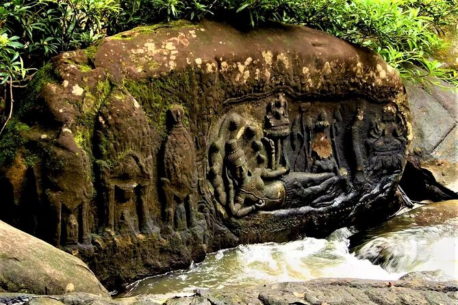 Trekking & Hiking to Kbal Spean and Banteay Srei Private Tour - Itinerary Overview