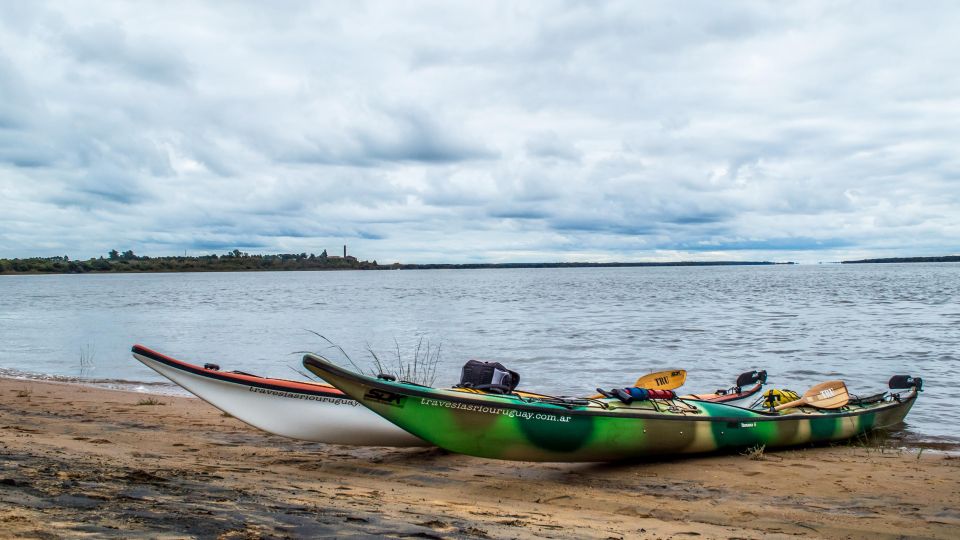 TRU Kayak - Crossing Through the Majestic Uruguay River - Activity Inclusions