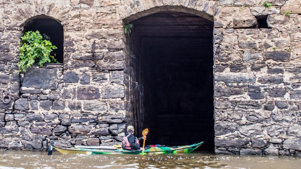 TRU Kayak - Navigating the Uruguay River - Safety Measures and Accessibility