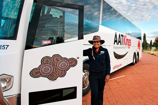 Uluru (Ayers Rock) to Alice Springs One-Way Shuttle - Driver and Commentary