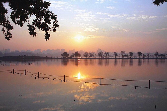 Unveil the Charm of Hangzhou - Half-Day Sightseeing Tour - Notable Attractions
