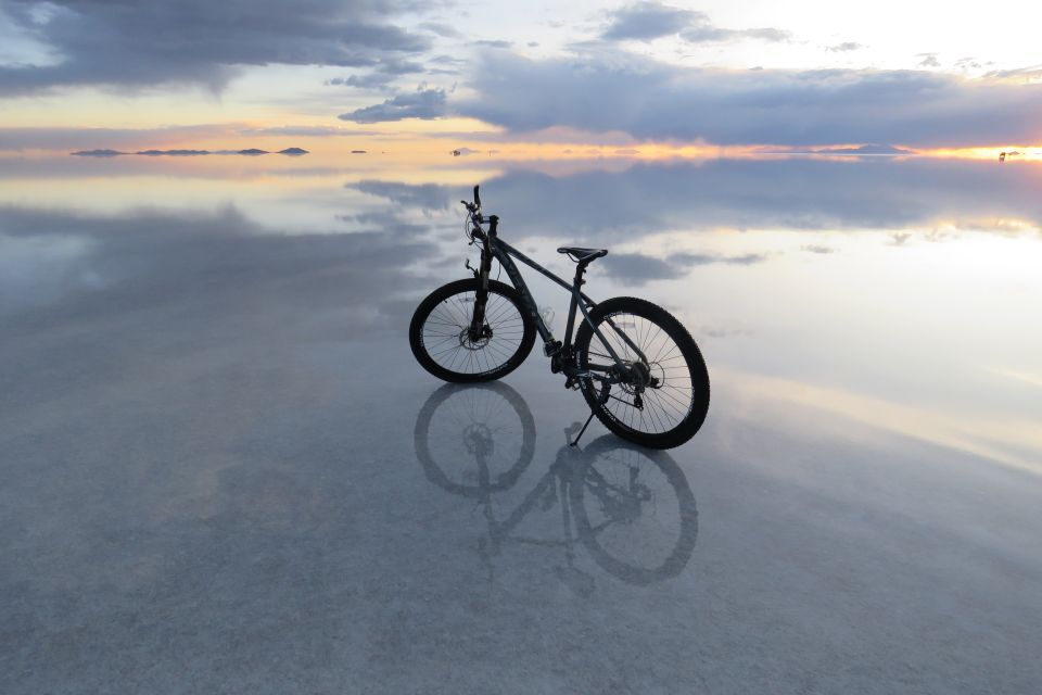 Uyuni: Guided Bicycle Tour of Uyuni Salt Flat With Lunch - Inclusions Provided