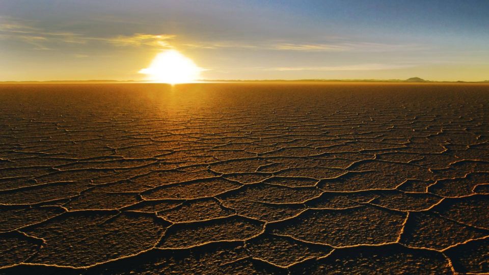 Uyuni Salt Flats 2-Day Tour From La Paz by Flight - Activity Details