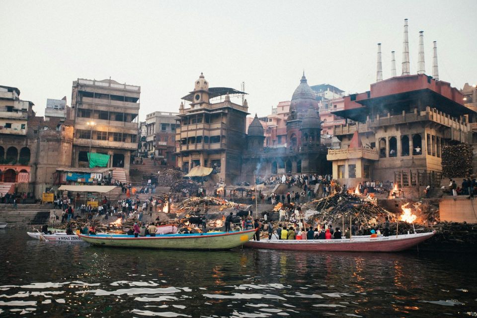 Varanasi: City Highlights Private Day Tour & Ganges Cruise - Itinerary