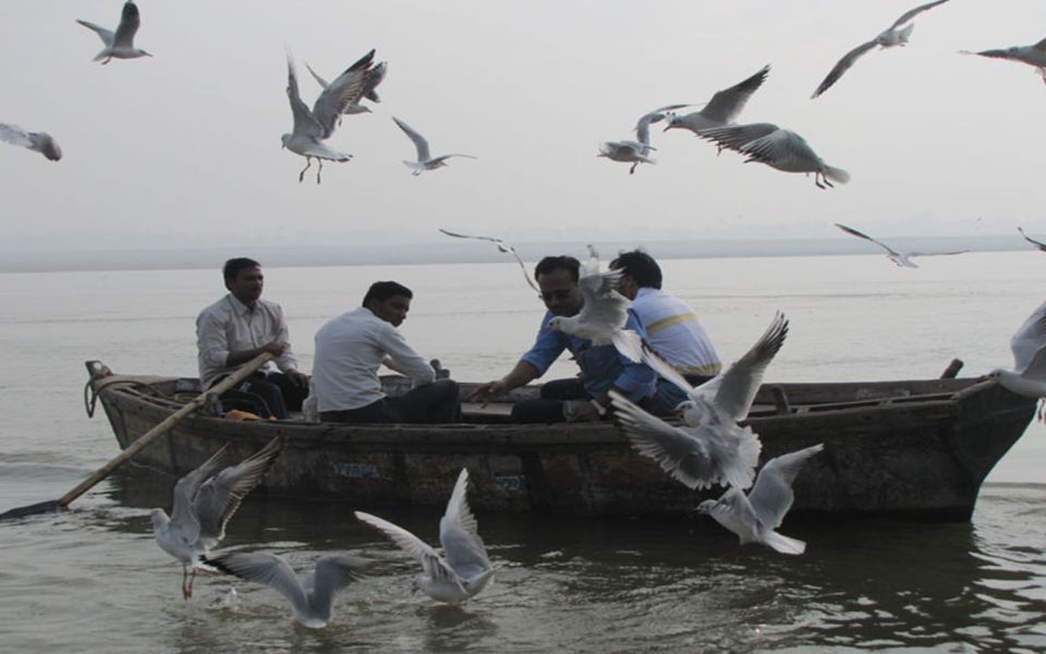 Varanasi: Sunrise Boat Ride W/ Ghats & Morning Rituals - Review Summary