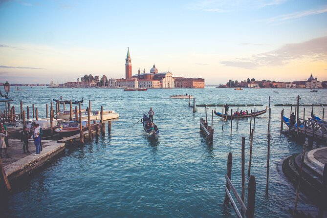 Venice: Private Tour With a Local Guide - Traveler Tips for Venice