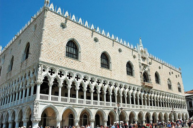 Venice Walking Tour of Most-Famous Sites Monuments & Attractions With Top Guide - Itinerary Highlights and Route Details