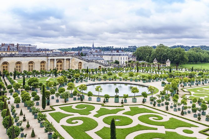 Versailles Domain Audio Guided Half Day Tour From Paris - Audio Guide and App Issues